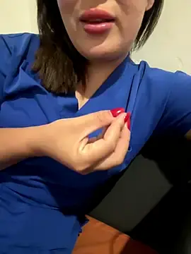 Stripchat Nude Webcam of banu_