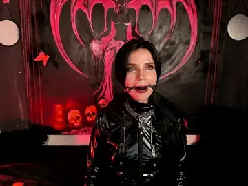 Stripchat Live Sex Cam of Kylie-fox