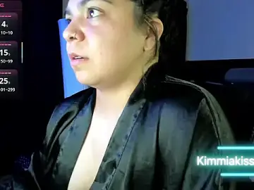 Stripchat Sex Chat of kimmiakiss22