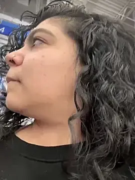 Stripchat Watch Live Sex Cams of kimmiakiss22