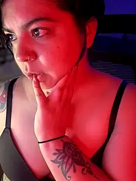 Stripchat Live Sex of kimmiakiss22