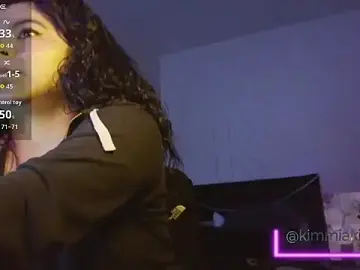 Stripchat Adult Video Chat of kimmiakiss22