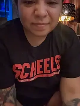 Stripchat Adult Webcam of kimmiakiss22