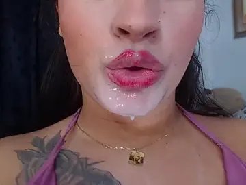 Stripchat Free Live Porn of Sharlottee