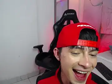 Stripchat Live Sex of Steev_Novoa