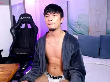 Stripchat Live Porn of Steev_Novoa