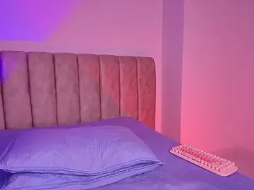 Stripchat Live Sex Cam of agath_69