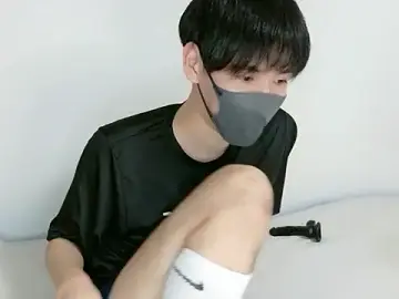 Stripchat Adult Webcams of itsme_LEON