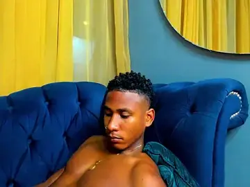 Stripchat Adult Video Chat of Ethan_Fox11