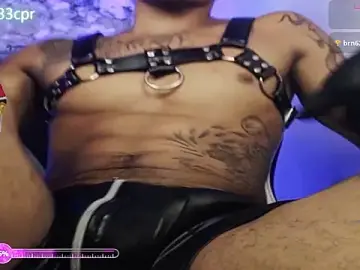 Stripchat Adult Video Chat of Ryan_coopper