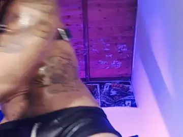 Stripchat Sex Chat of Ryan_coopper