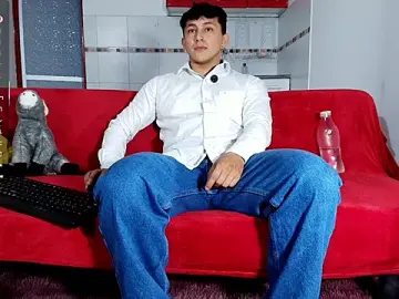 Stripchat Best Webcam of jacques_cardiet