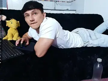 Stripchat Free Live Porn of jacques_cardiet