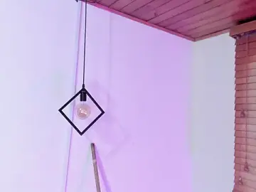 Stripchat Free Live Porn of GENNESIS_LOVE