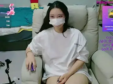 Stripchat Best Webcam of Kor_Cat