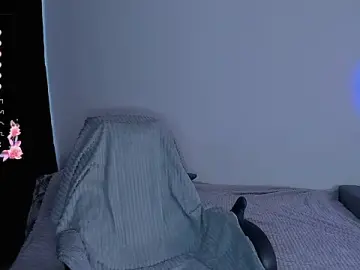 Stripchat Free Porn Cam of Alex_silent