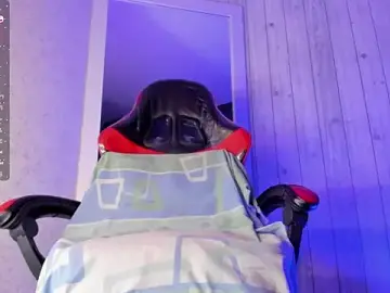 Stripchat Adult Webcams of DominicSccott