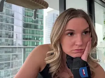 Stripchat Watch Live Sex Cams of Graciemae_baexx