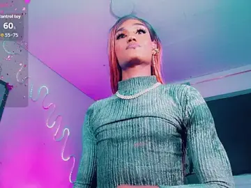 Stripchat Live Porn of Kendall_hornyy