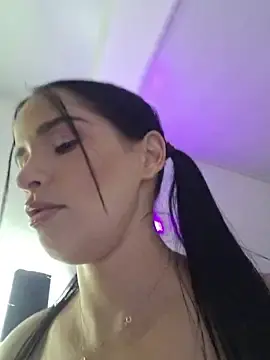 Stripchat Adult Webcam of heyshaa