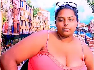 Stripchat Nude Webcam of Indianfairy99