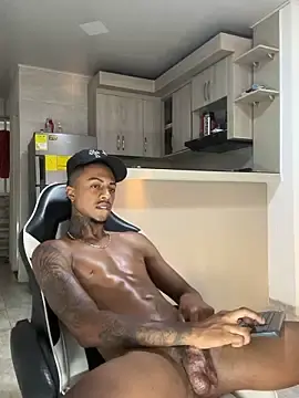 Stripchat Watch Live Sex Cams of YeremiBrowm