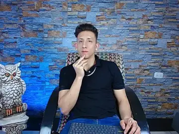 Stripchat Adult Webcams of Maykol_Victoriasr