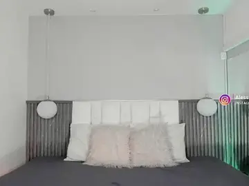 Stripchat Free Live Porn of alessia_anderson