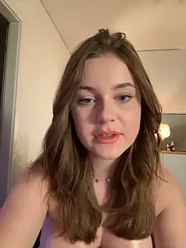 Stripchat Nude Webcam of MaribelRiver