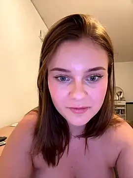 Stripchat Watch Live Sex Cams of MaribelRiver