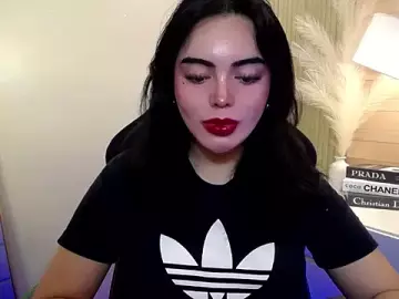 Stripchat Live Sex Cam of TS-SimplyTheBest