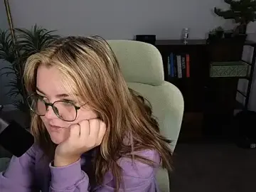 Stripchat Live Sex Cam of Brivana