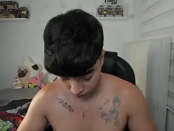 Stripchat Sex Cam of santy7v7