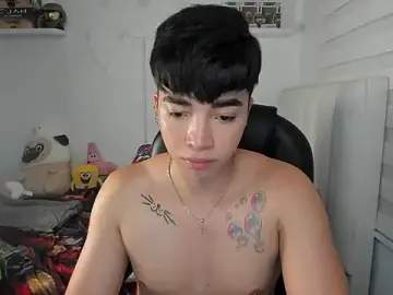 Stripchat Best live sex cam show of santy7v7