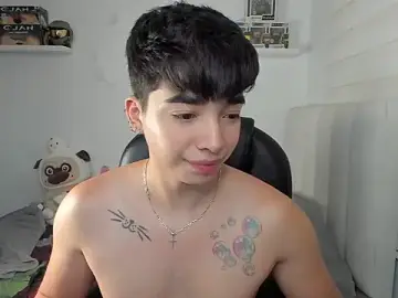 Stripchat Live Sex of santy7v7