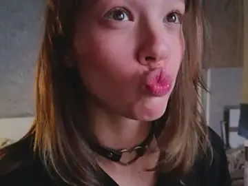 Stripchat Adult Webcams of DemiDee