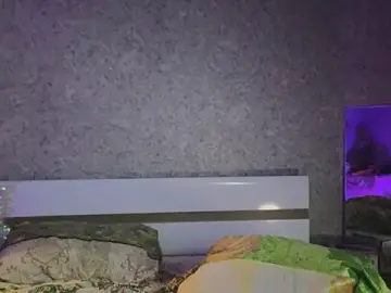 Stripchat Adult Webcam of DemiDee