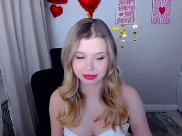 Stripchat Live Sex Cam of FollowLovee