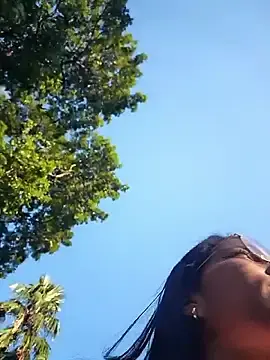 Stripchat Sex Cam of SheenaBrooke