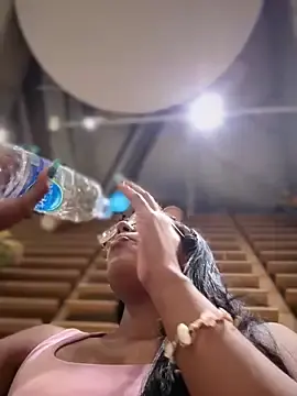 Stripchat Live Sex of SheenaBrooke