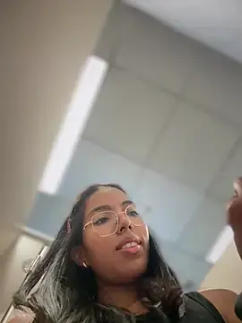 Stripchat Nude Webcam of SheenaBrooke