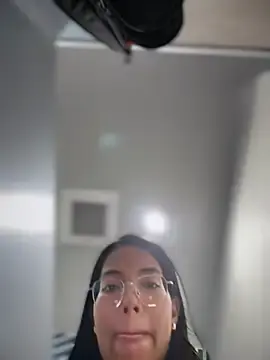 Stripchat Free Live Porn of SheenaBrooke