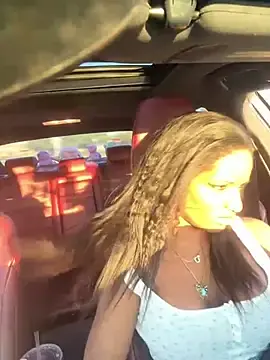 Stripchat Free Live Porn of NicoleCocksXXX