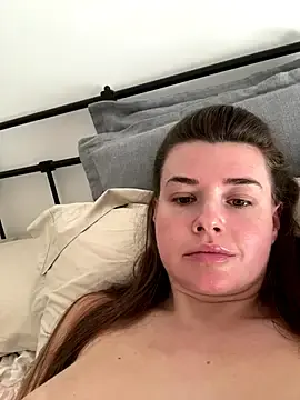 Stripchat Nude Webcam of MadCat97