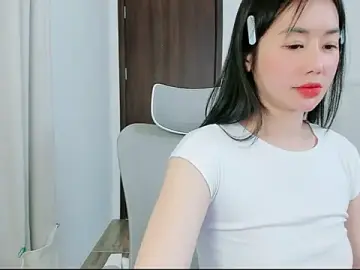 Stripchat Sex Cam of strawberry-ni