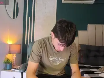 Stripchat Nude Webcam of AlessandroDybala