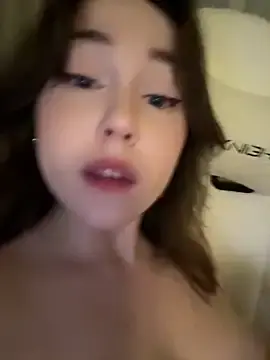 Stripchat Free Live Porn of Peachy_Dream