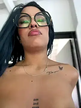 Stripchat Best live sex cam show of MystiqueXXX