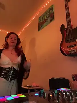 Stripchat Adult Webcams of Nina-Chick777