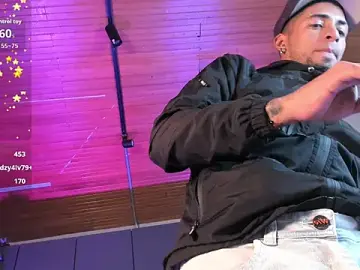 Stripchat Live Sex Cam of DrakeNeumann